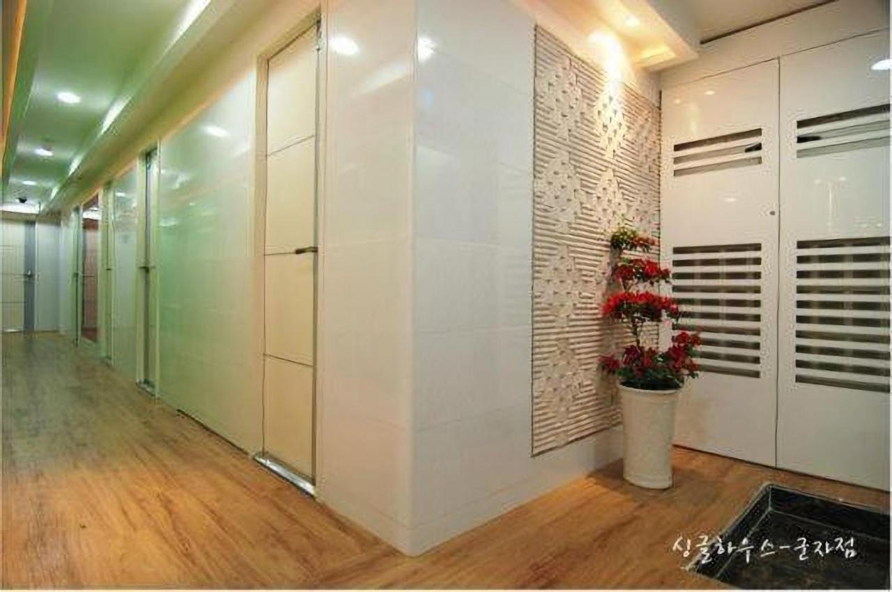 Single House Seoul Exterior photo